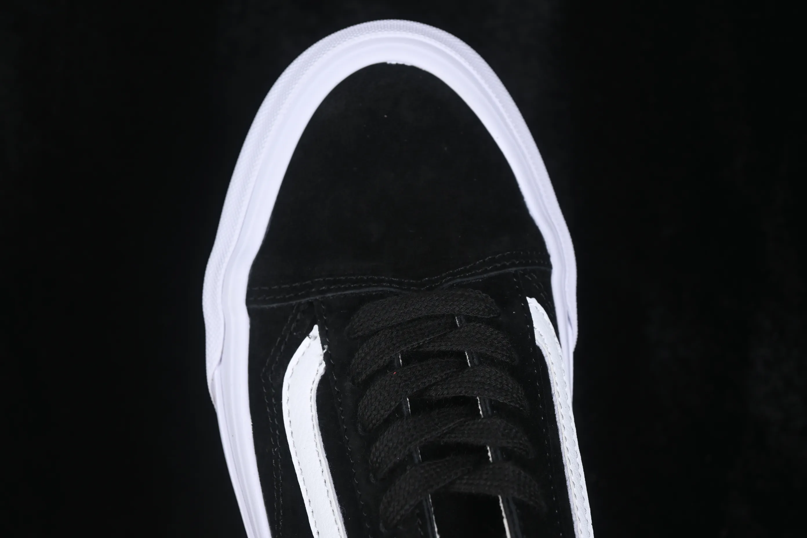 All categories Vans Vans series Vans Low Vans low top Vans Old Skool 36 Vans low-top casual skateboard shoes VN000CNGCIE1